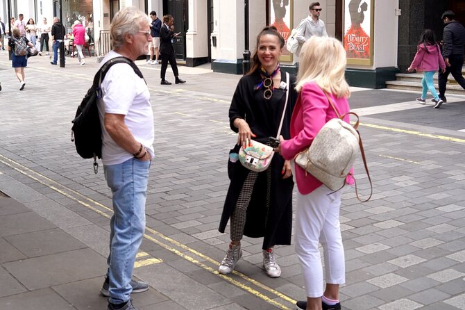 The Beatles and a Secret pub - Marylebone mews, St Johns Wood station, and a quieter London