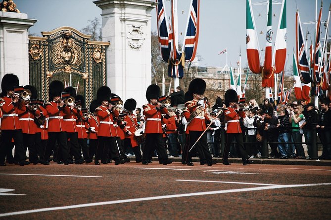 The Changing of the Guard - Exclusive Guided Walking Tour - Admiralty Arch to Whitehall: how the walk sets the stage
