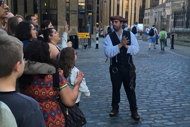 The Cloak and Dagger Tour in London - Back to George Inn: breathing space and a final loop