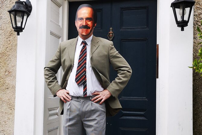 The Fawlty Tours walking experience - Meeting Point, Start Time, and a Realistic 2-Hour Pace