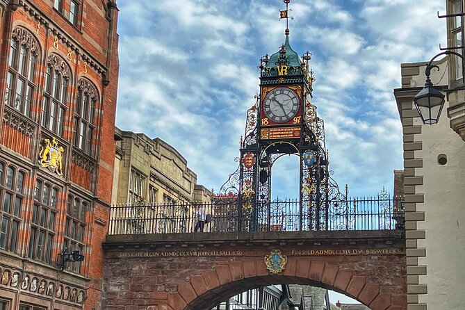The Heart of Chester Walking Tour - Guided Walk - Eastgate and the city walls: defense turns into a promenade