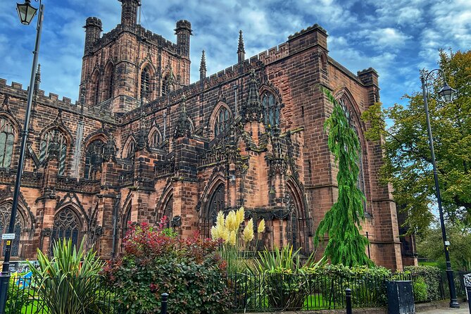 The Heart of Chester Walking Tour - Guided Walk - Chester Rows: arcades, merchants, and why the street looks the way it does