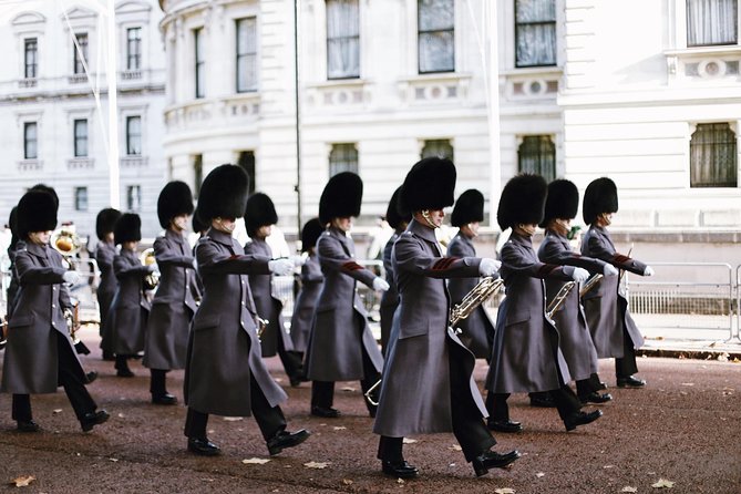 The History of London City Center Tour Semi-Private 12ppl Max - History Lessons That Actually Help You Navigate London