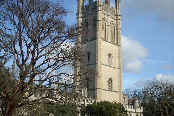 The Inklings Oxford Writers Tour - Private Groups Daily - The Oxford Hotel Spa stop: Randolph Hotel and Joy Gresham