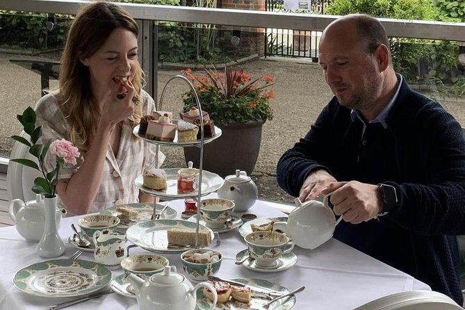 The Kensington Palace Gardens Royal High Tea - What Makes This Royal High Tea Worth the Price?