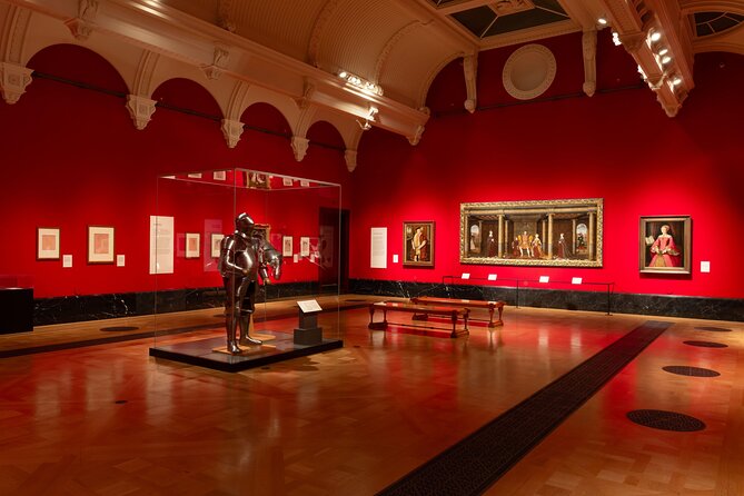 The Kings Gallery - Queen Elizabeth II: Her Life in Style - FAQ