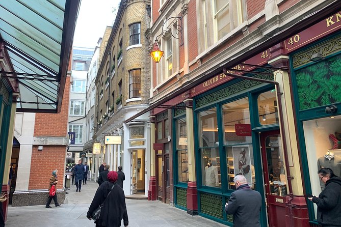 The Magic of Harry Potter Private Guided Tour for Kids and Families in London - What you are really buying with a private family tour