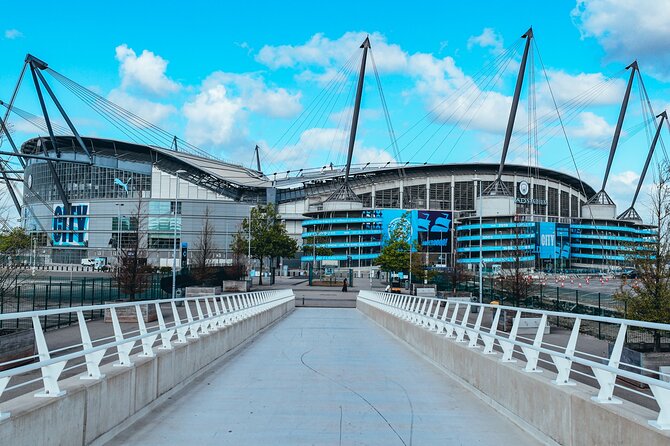 The Manchester City Stadium Tour - The glass players tunnel and pitch-side moments that feel like the real walkout