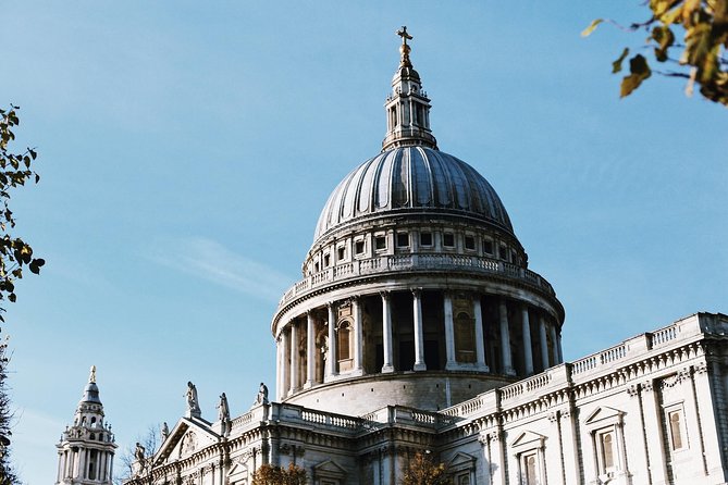 The Old City of London - Exclusive Guided Walking Tour - Meeting at Temple Station and What the 2.5 Hours Feels Like