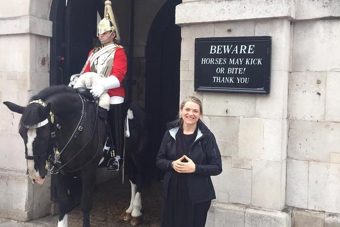 The Ultimate 6-hour Private Tour of London in an Iconic Black Cab - Leadenhall Market and Borough Market: the lunch and the Harry Potter factor