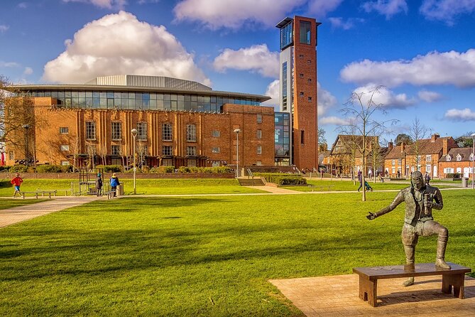 The WalkTalkShow.co.uk - Guided Tour of Stratford upon Avon - Swan Theatre: why the facade matters