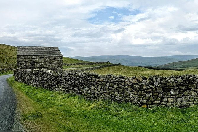 The Yorkshire Dales of All Creatures Great & Small - The Yorkshire Dales National Park drive: Wharfedale, Wensleydale, and photo stops that keep coming