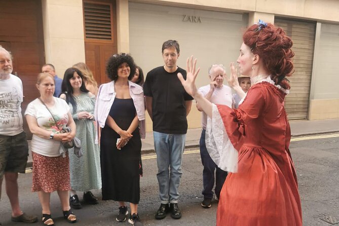 Theatrical Walking Tour with Harlots, Strumpets and Tarts - Should you book this walking theatre tour?