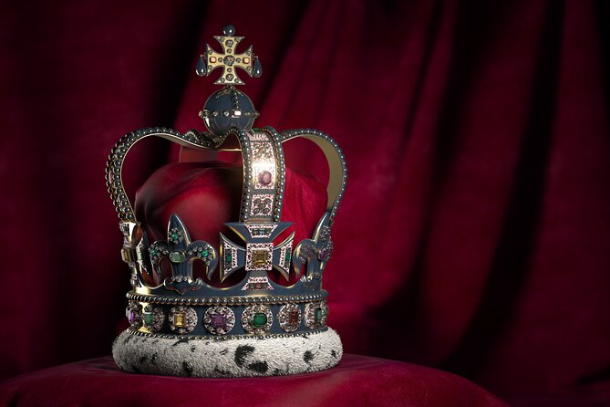 Tower of London: Crown Jewels & Beefeater Opening Ceremony - Who should book this Tower of London experience?