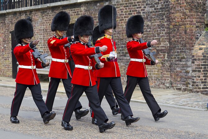 Tower of London: Crown Jewels & Beefeater Opening Ceremony - Should you book? My practical take