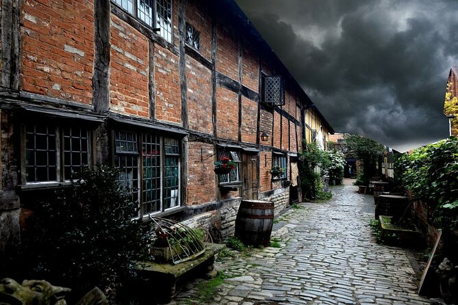 Tudor World Ghost Tour by Lantern light inside the building - Key things to know before you go