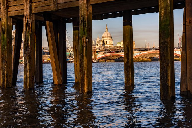 Ultimate introduction to photography in Central London - What Makes the Instruction Work: Camera Confidence and a Practical Note-Taking Style