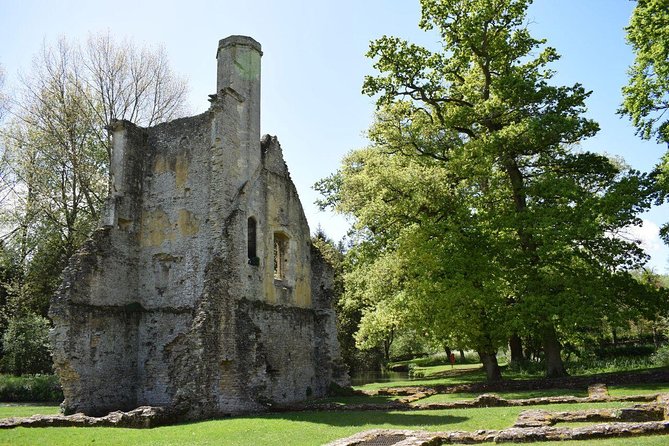 Undiscovered Cotswolds Private Tour - Wilkinson Hall, Stow-on-the-Wold, and Lower Slaughter: the quiet start you can feel