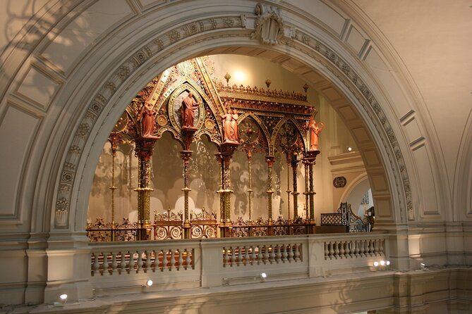 Victoria and Albert Museum Private Tour - The Storytelling Style That Makes Objects Click