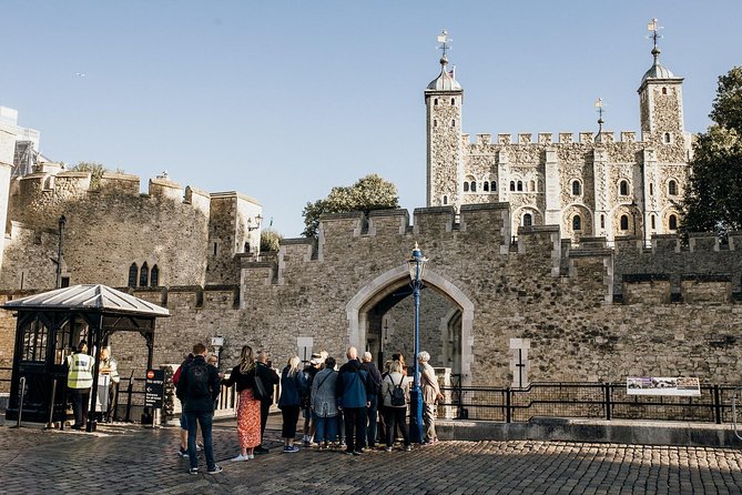 VIP Early Access Opening Ceremony Tower of London & River Cruise - White Tower tour, a refurbished medieval castle finish