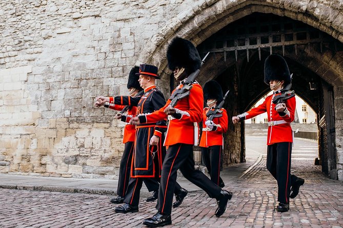 VIP Early Access Opening Ceremony Tower of London & River Cruise - Thames river cruise pass, flexible one-way sightseeing from key piers