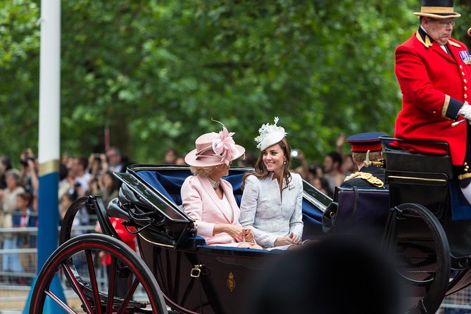 VIP Kensington Palace Gardens Tour & Royal Tea Crown Experience - Practical tips so your day runs smoothly