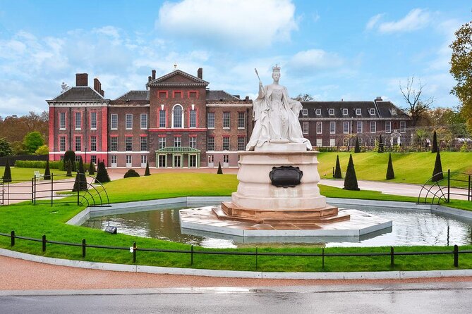 Visit Kensington Palace & 3 Hour Westminster Walking Tour - Meet at The Ritz and start with royal confidence