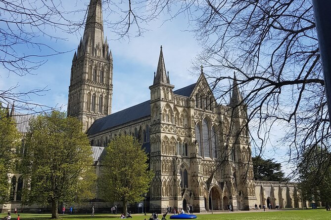 Visit Stonehenge and Salisbury from Southampton - From Southampton, a smooth day trip to Stonehenge and Salisbury