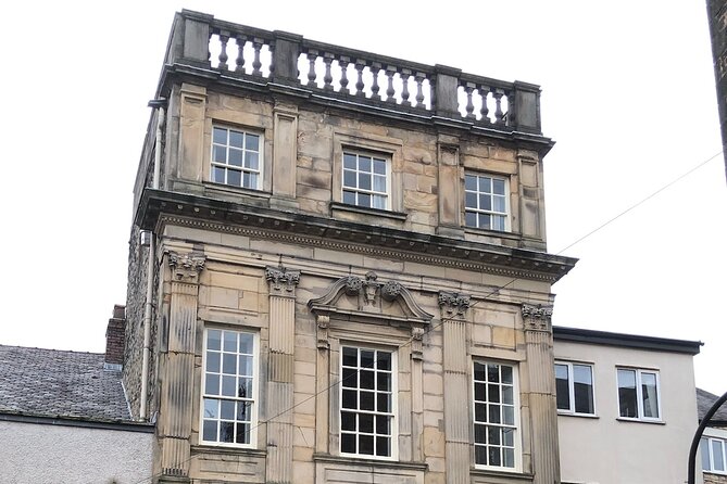 Walking tour of Lancaster - Execution Slavery Industry - The guide effect: humour, facts, and stamina