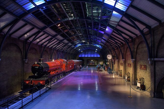 Warner Bros. Studio Harry Potter Tour with Superior Transport from London - Costumes and SFX: Where the Movie Magic Gets Real