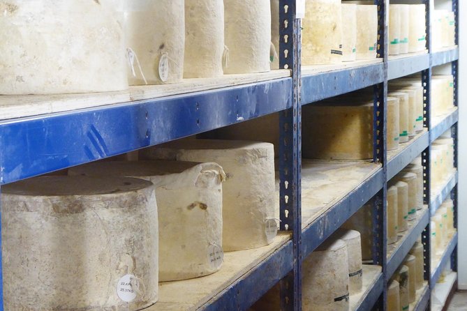 Wells, Cheddar Cheese and Cheddar Gorge - Private Day Trip from Bath - Key highlights you’ll care about