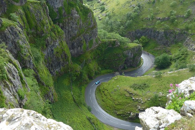 Wells, Cheddar Cheese and Cheddar Gorge - Private Day Trip from Bath - Vicar’s Close: the oldest residential street in Europe