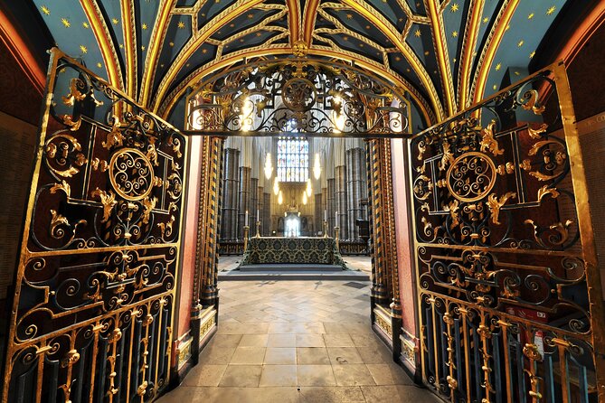Westminster Abbey Entrance Ticket Including Audio Guide - Using the Multimedia Audio Guide in Real Life, Not Ideal Lines