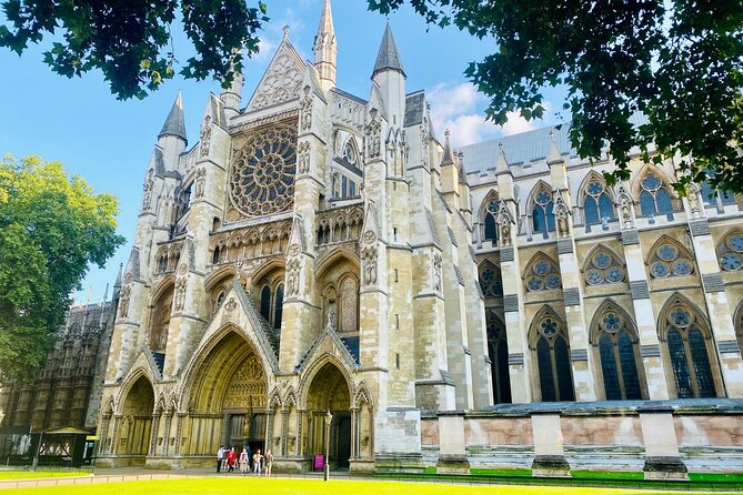 Westminster Abbey Guided Private Tour - The Coronation Chair and the Royal Rituals You Can Follow in Real Time