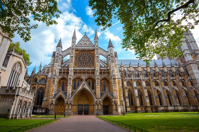 Westminster Abbey Priority Access & Big Ben, Buckingham Tour - Price and value at about $94 per person