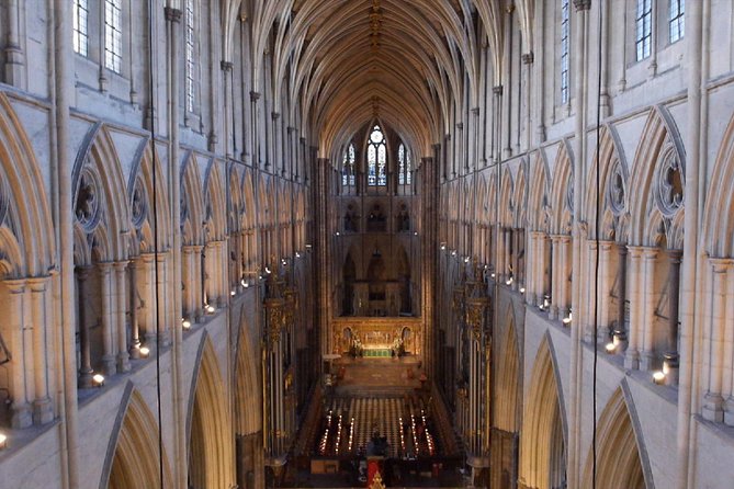 Westminster Guided Walking Tour with Abbey Entry - Where the tour starts, and why that location helps