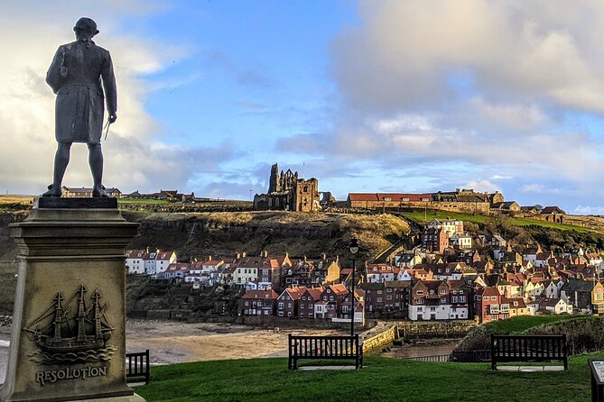 Whitby, Robin Hood's Bay and the Moors from York - North York Moors National Park: the “drive with meaning” part