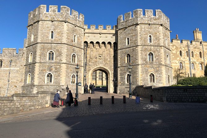 Windsor Castle and Eton College Private Car with Driver Guide - Price and Value: What You Pay For, and What Costs Extra
