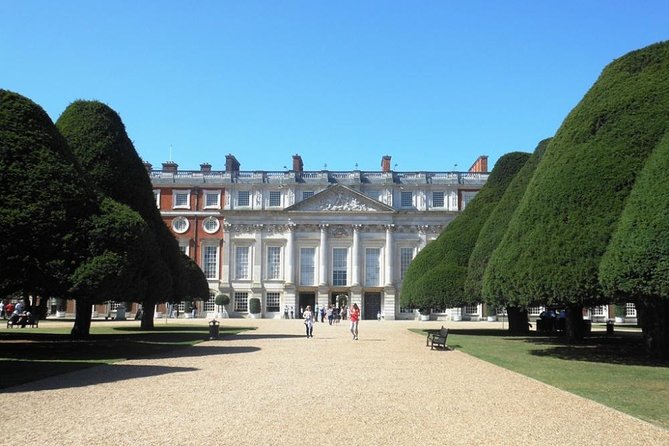 Windsor Castle and Hampton Court Private Car with Driver Guide - What the 10 hours feels like in real life
