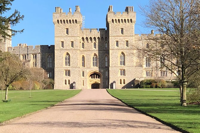Windsor Castle and Hampton Court Private Car with Driver Guide - Windsor Castle: what to prioritize when time is tight
