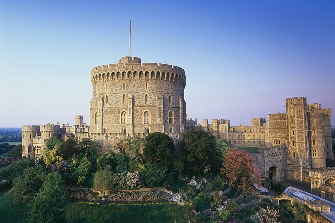 Windsor Castle, Stonehenge, and Oxford Day Trip from London - Inside Windsor Castle: State Apartments and the Royal Chapel Stops