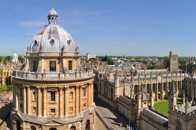 Windsor Castle, Stonehenge, and Oxford Day Trip from London - Oxford on a Walking Tour: Spires, Wren, and Bodleian Exteriors