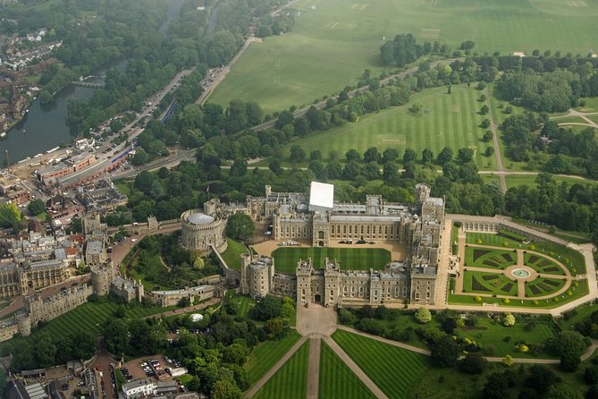 Windsor Castle Tour from London with Transportation & Audio Guide - Inside rules, photo limits, and why your phone might feel annoying
