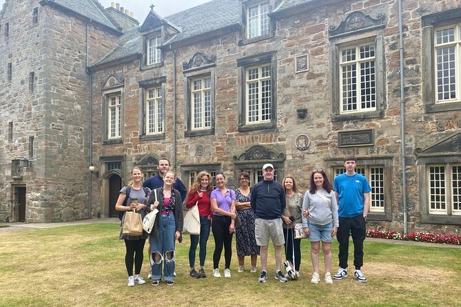 Windsor Daily Town Walking Tour - 11am & 2pm - Windsor’s Royal Highlights, Done in 90 Minutes