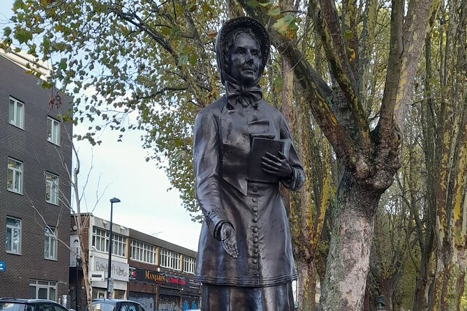 Women of Whitechapel 2 hour Walking Tour - Stop-by-stop: Whitechapel Road and the women behind WWI resistance