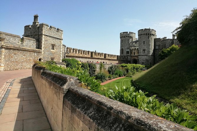Wonderful Windsor Black Taxi Tour London - Pickup in central London that saves time and stress