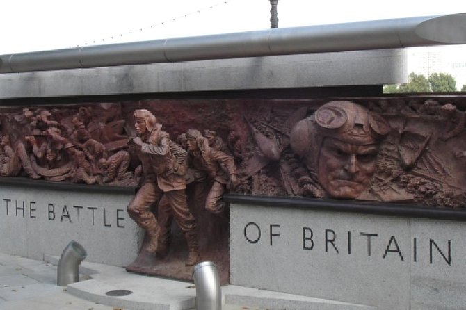 WW2 London Blitz Private Tour - Parliament Square shelters, Houses of Parliament, and Westminster Abbey grounds